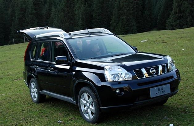 日產(chǎn) 奇駿 2.0L XE 舒適版 CVT 4WD 2010款