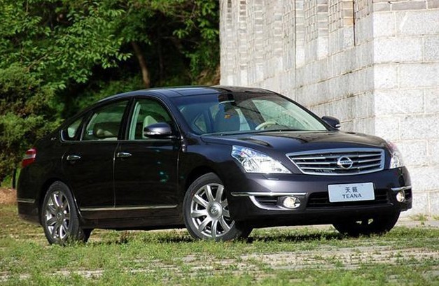 日產(chǎn) 天籟 公爵 2.5L XV VIP 尊尚版 2011款