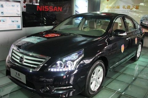 東風(fēng)日產(chǎn) 天籟 2.5L XV VIP 云安全版 2012款