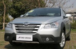 2013款風神H30 CROSS1.5L 自動尊逸版